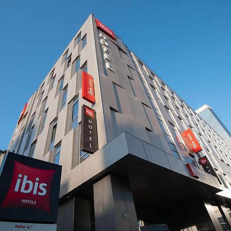 Ibis Baku City Екстер'єр фото