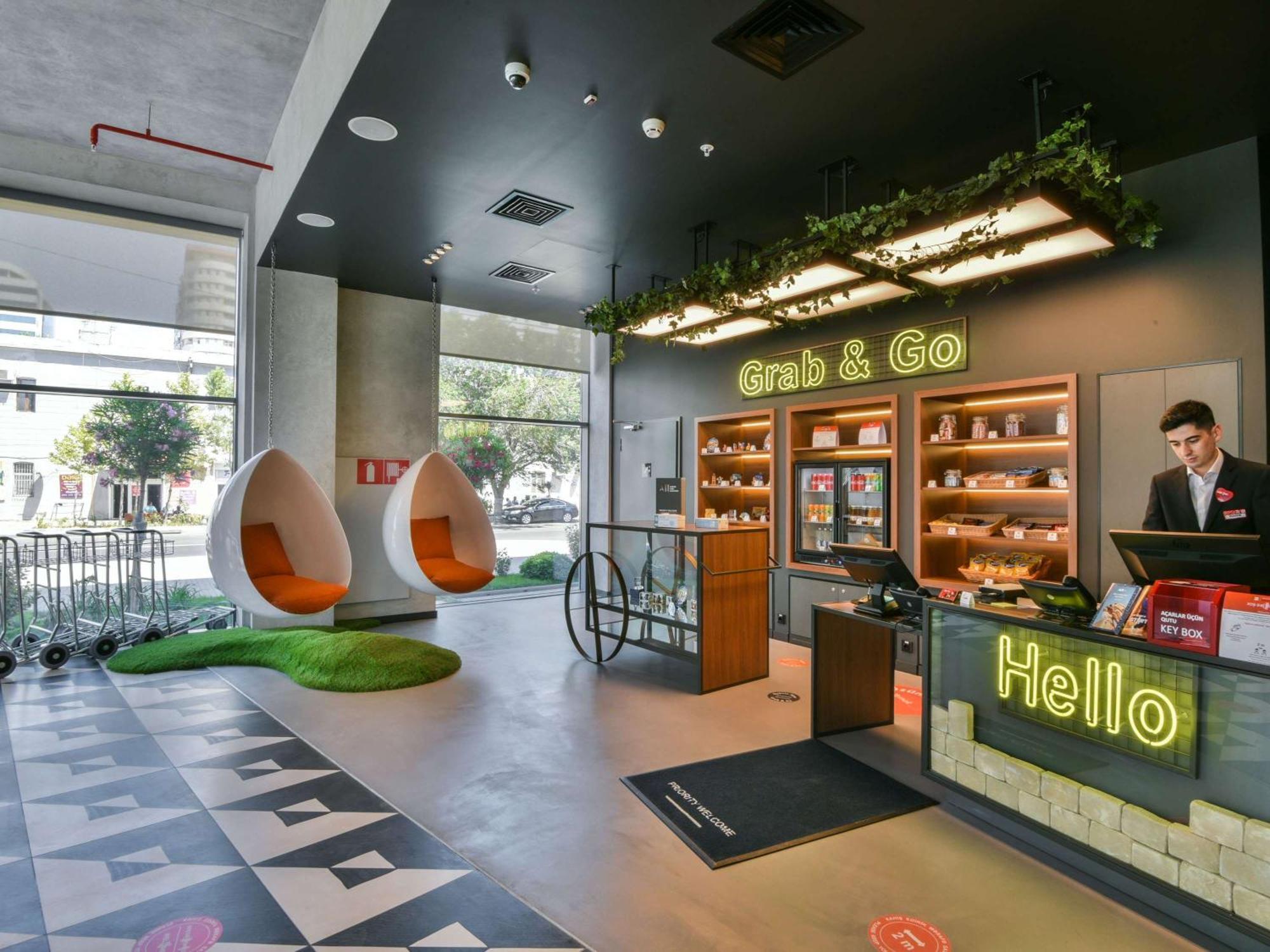 Ibis Baku City Екстер'єр фото