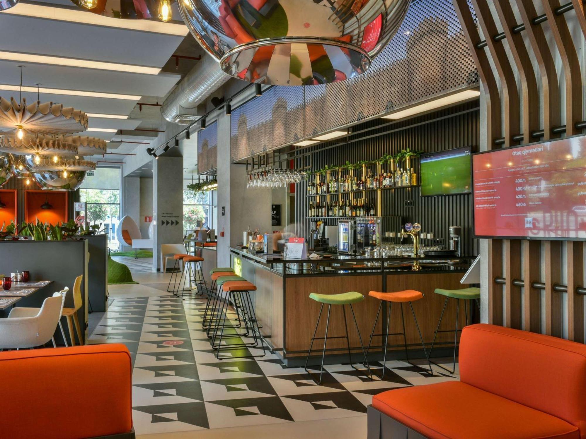 Ibis Baku City Екстер'єр фото